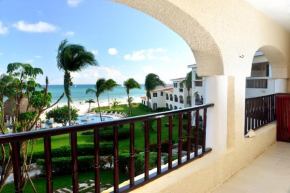 Amazing view Oceanfront 2 bedroom in Xaman Ha XH7115